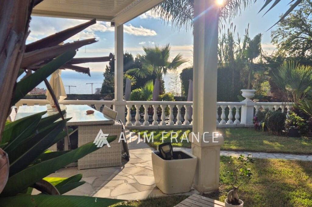 vente maison – NR pièces – 3 chambres – 150.00 m²