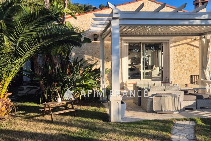Maison à vendre à Beausoleil