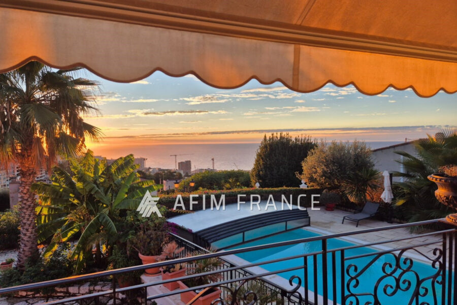 Maison à vendre à Beausoleil