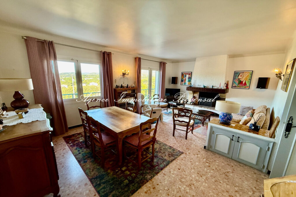 vente maison 6 Pièce(s) – 6 pièces – 4 chambres – 168.00 m²