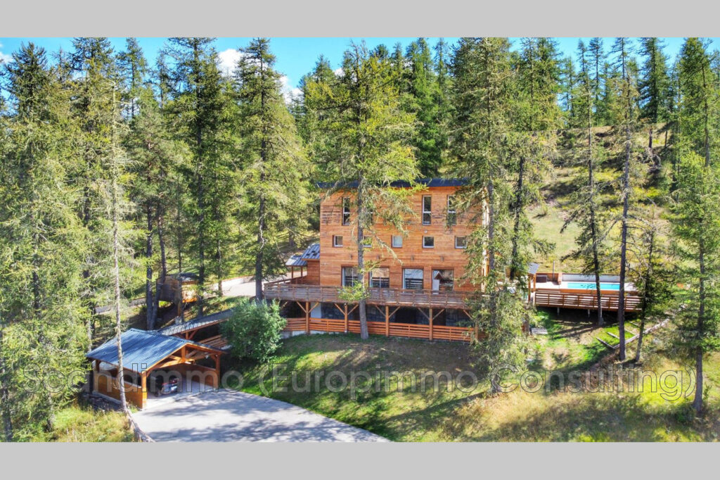 vente maison 6 Pièce(s) – 6 pièces – 5 chambres – 385.00 m²