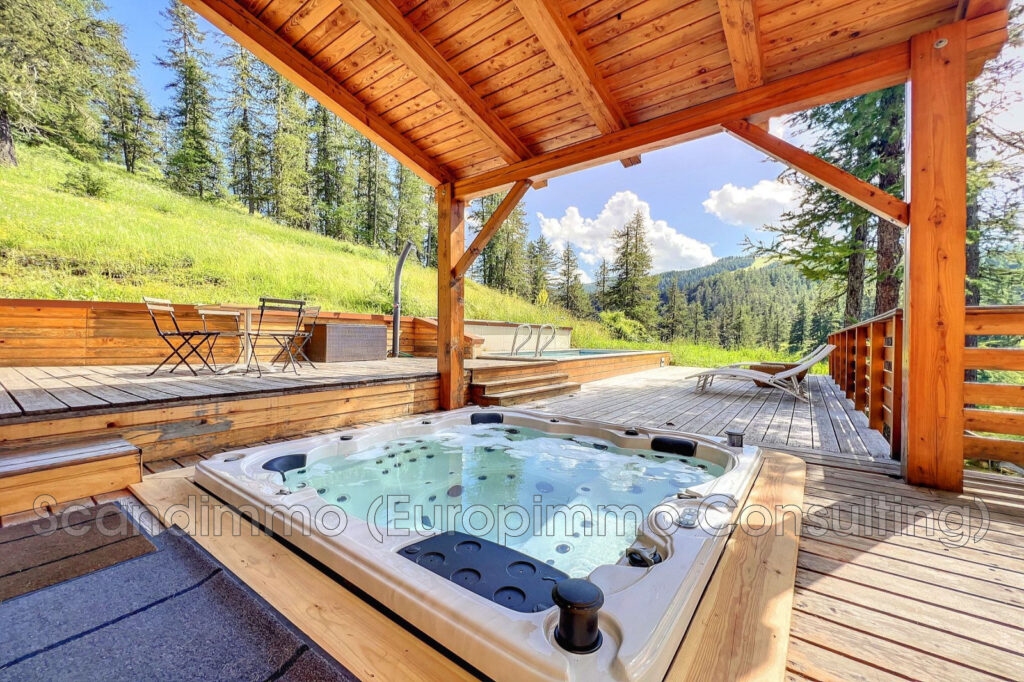 vente maison 6 Pièce(s) – 6 pièces – 5 chambres – 385.00 m²