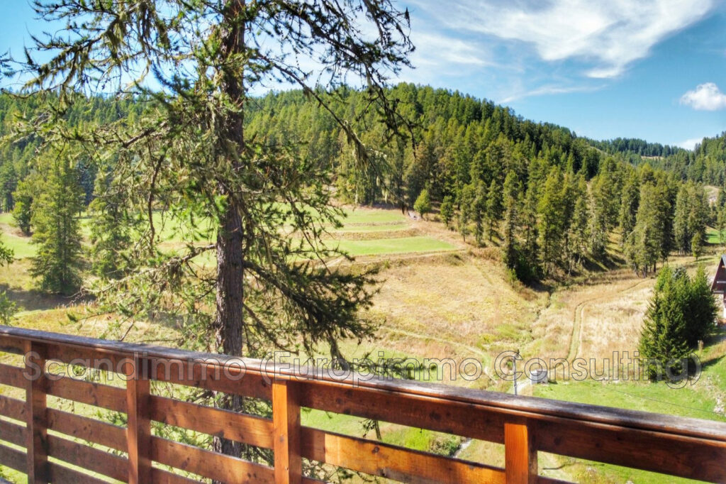 vente maison 6 Pièce(s) – 6 pièces – 5 chambres – 385.00 m²