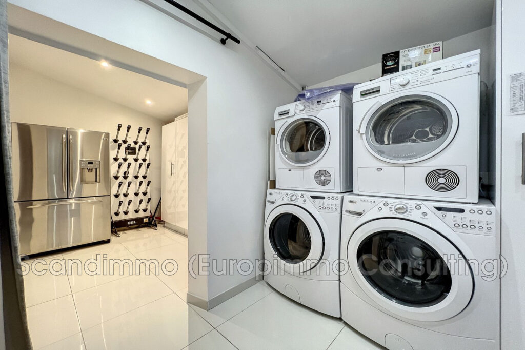 vente maison 6 Pièce(s) – 6 pièces – 5 chambres – 385.00 m²