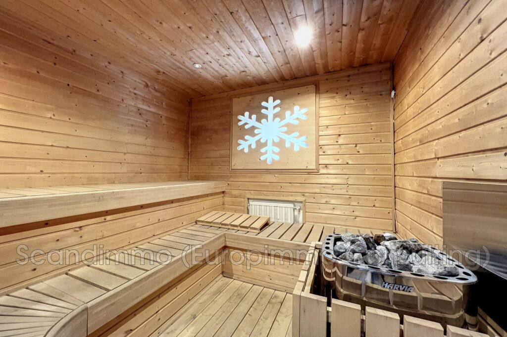 vente maison 6 Pièce(s) – 6 pièces – 5 chambres – 385.00 m²