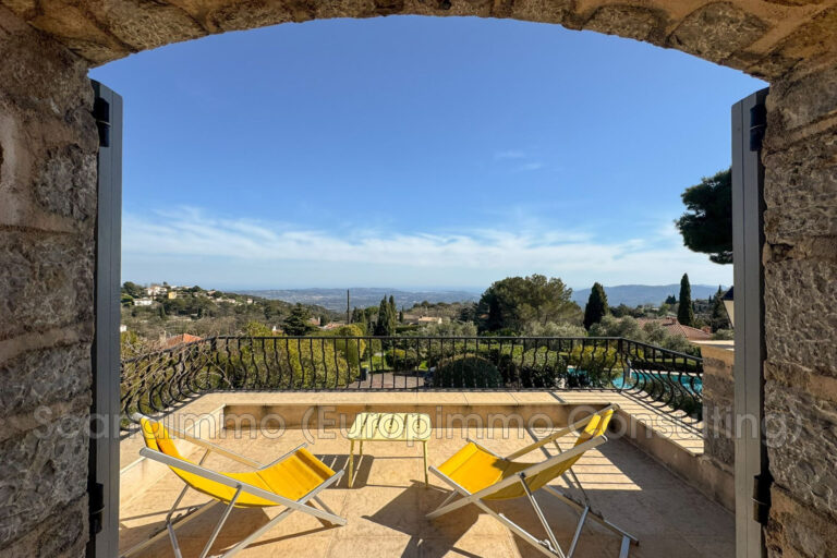 Propriété de charme en pierre ? Vue mer et village ? CABRIS – 6 pièces – 4 chambres – 155.00 m²