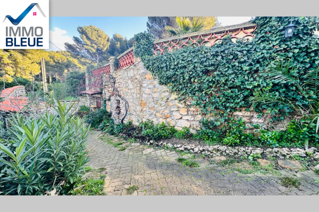 Vous recherchez un projet familial ou pour un investissement ? – 4 pièces – 3 chambres – 127.00 m²