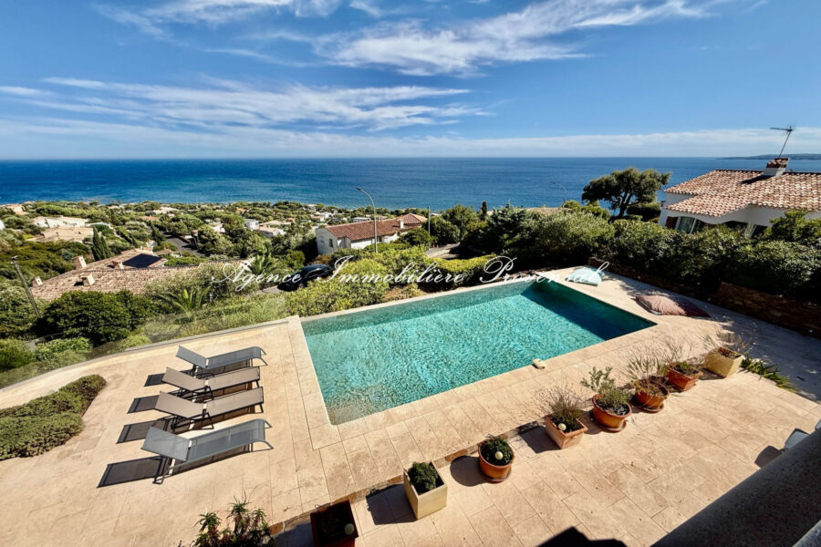 Maison à vendre à Les issambres