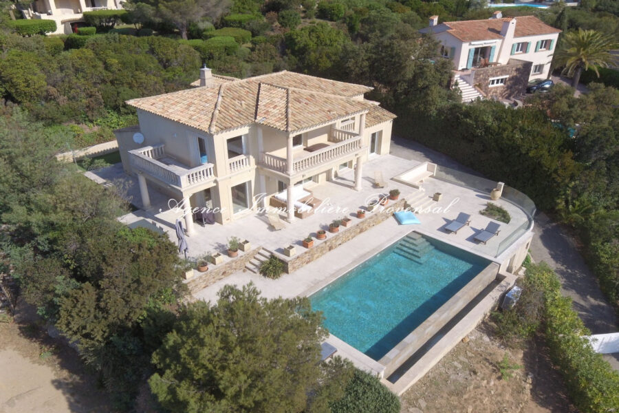 Maison à vendre à Les issambres
