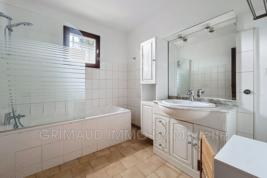 Maison à vendre à Cogolin