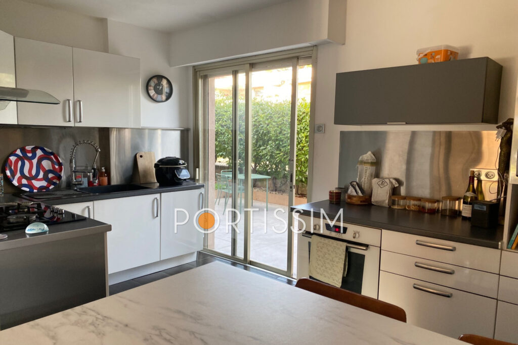 Cagnes sur Mer / Les Breguières / appartement rez de jaerdin – 4 pièces – 3 chambres – 89.74 m²