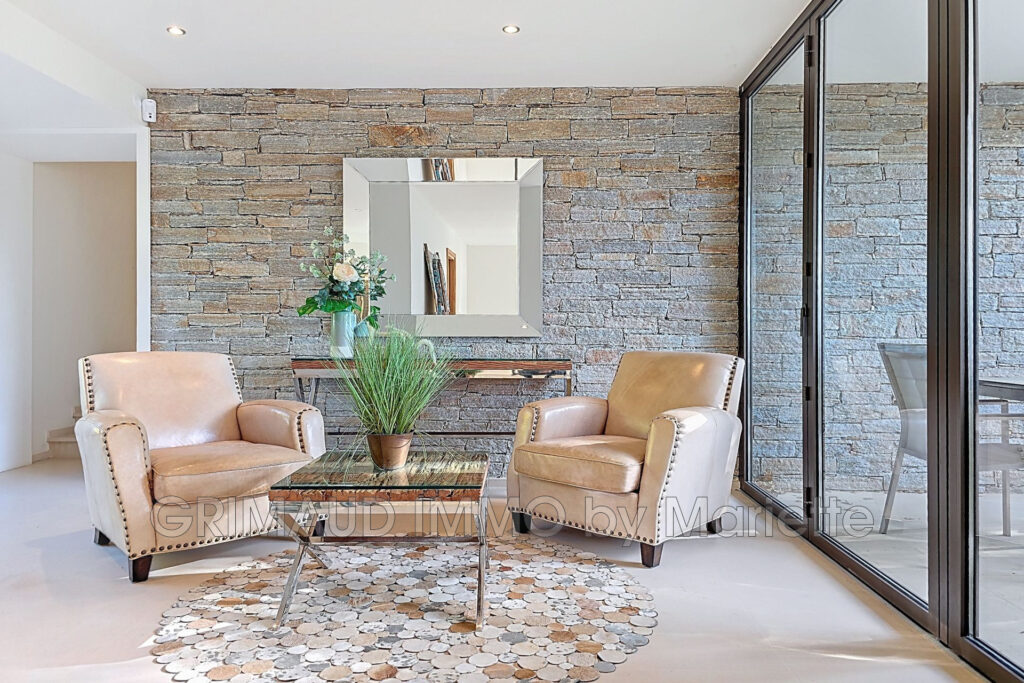 vente villa 7 Pièce(s) – 7 pièces – 5 chambres – 306.00 m²