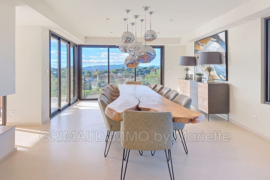 Maison à vendre à Grimaud