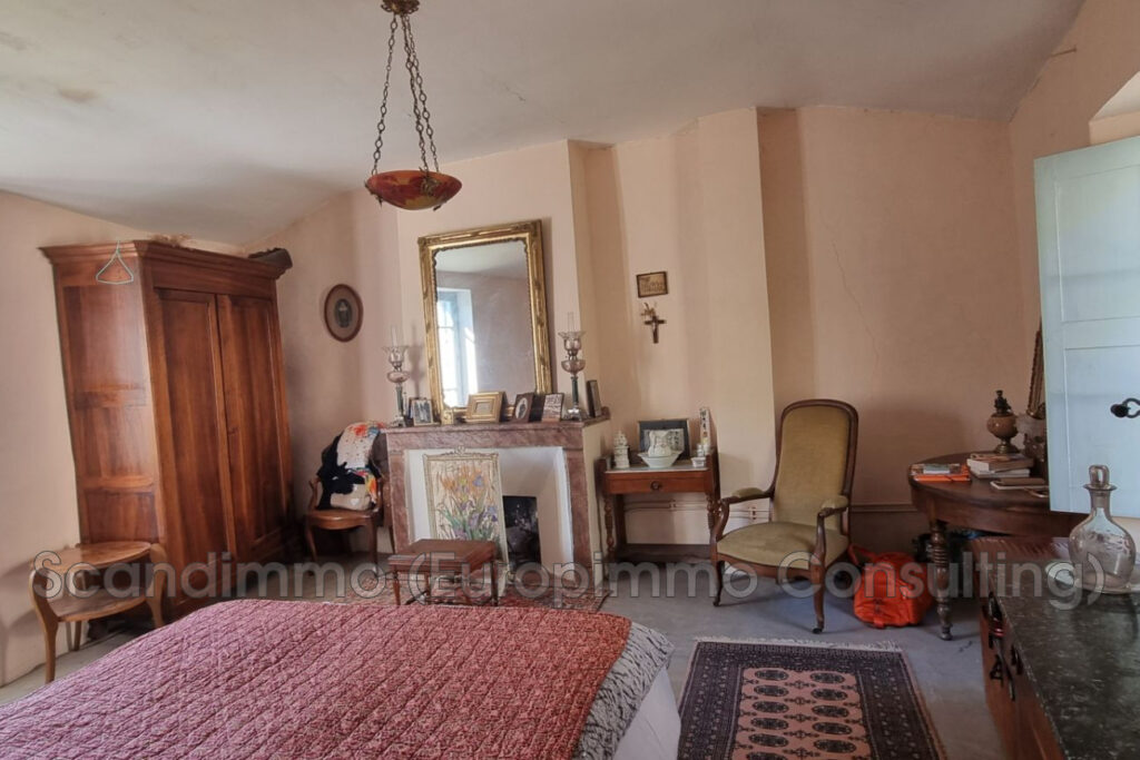 vente maison 7 Pièce(s) – 7 pièces – 4 chambres – 142.36 m²