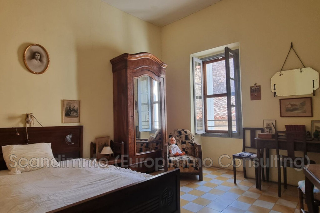 vente maison 7 Pièce(s) – 7 pièces – 4 chambres – 142.36 m²