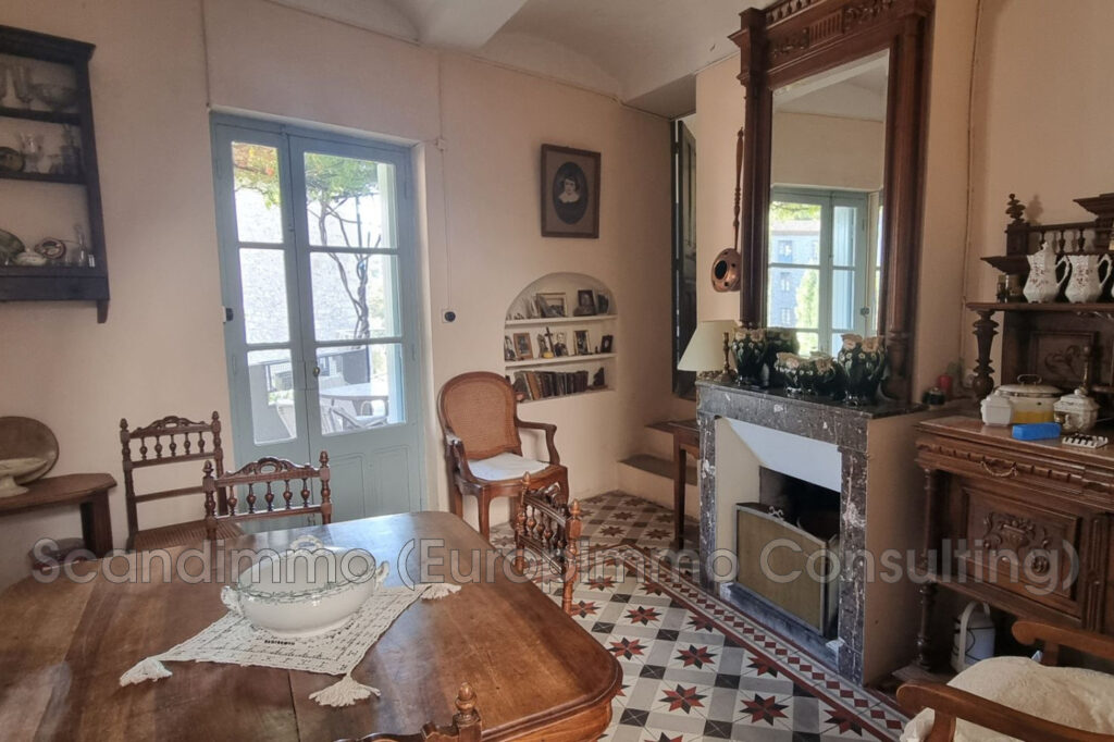 vente maison 7 Pièce(s) – 7 pièces – 4 chambres – 142.36 m²