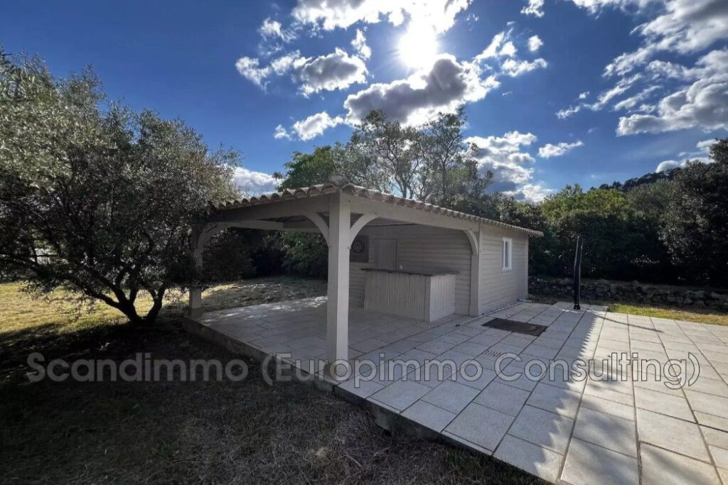 vente villa 7 Pièce(s) – 7 pièces – 5 chambres – 195.00 m²