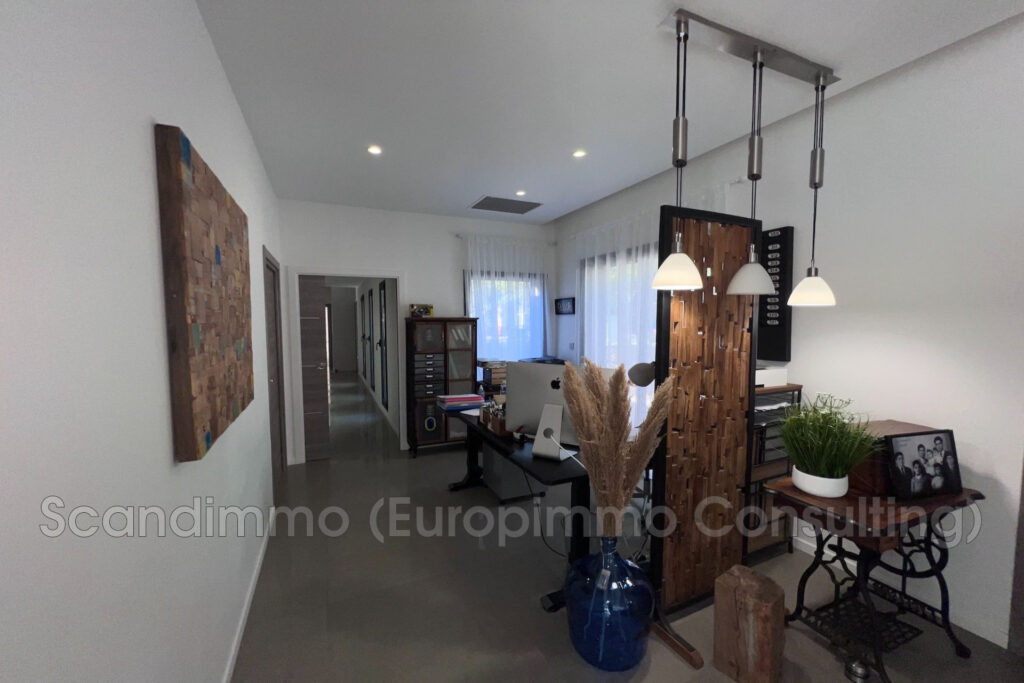 vente maison 7 Pièce(s) – 7 pièces – 4 chambres – 231.00 m²