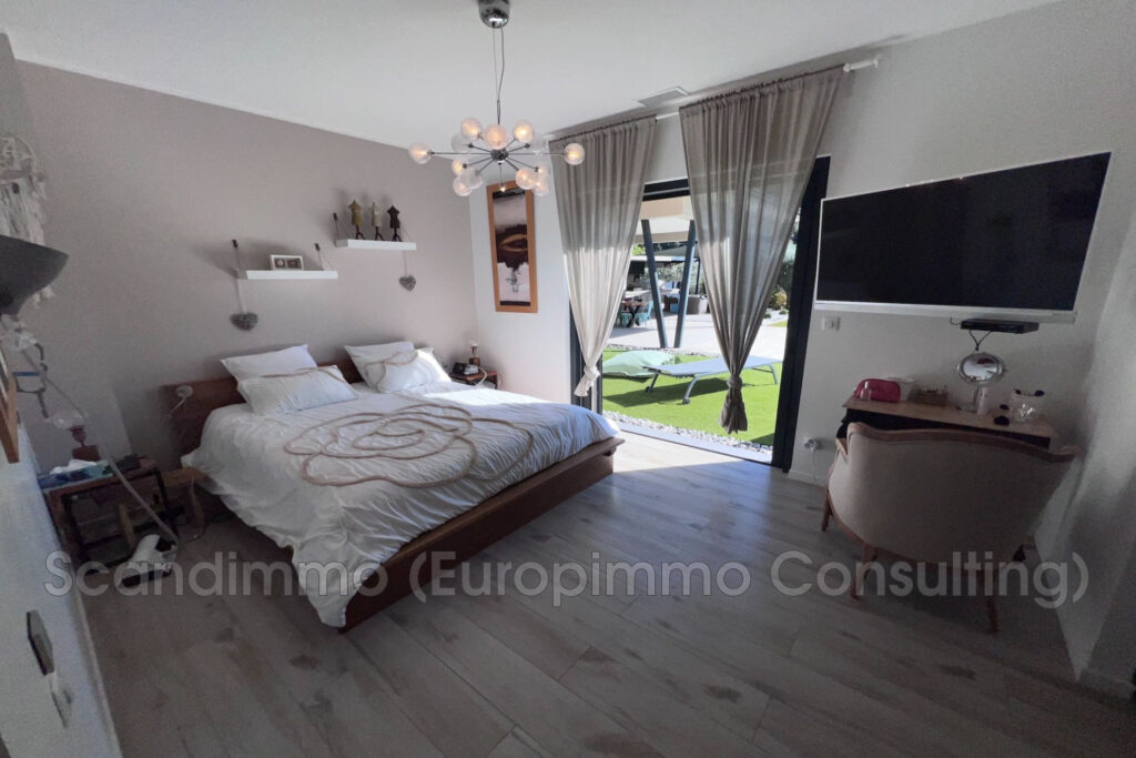 vente maison 7 Pièce(s) – 7 pièces – 4 chambres – 231.00 m²