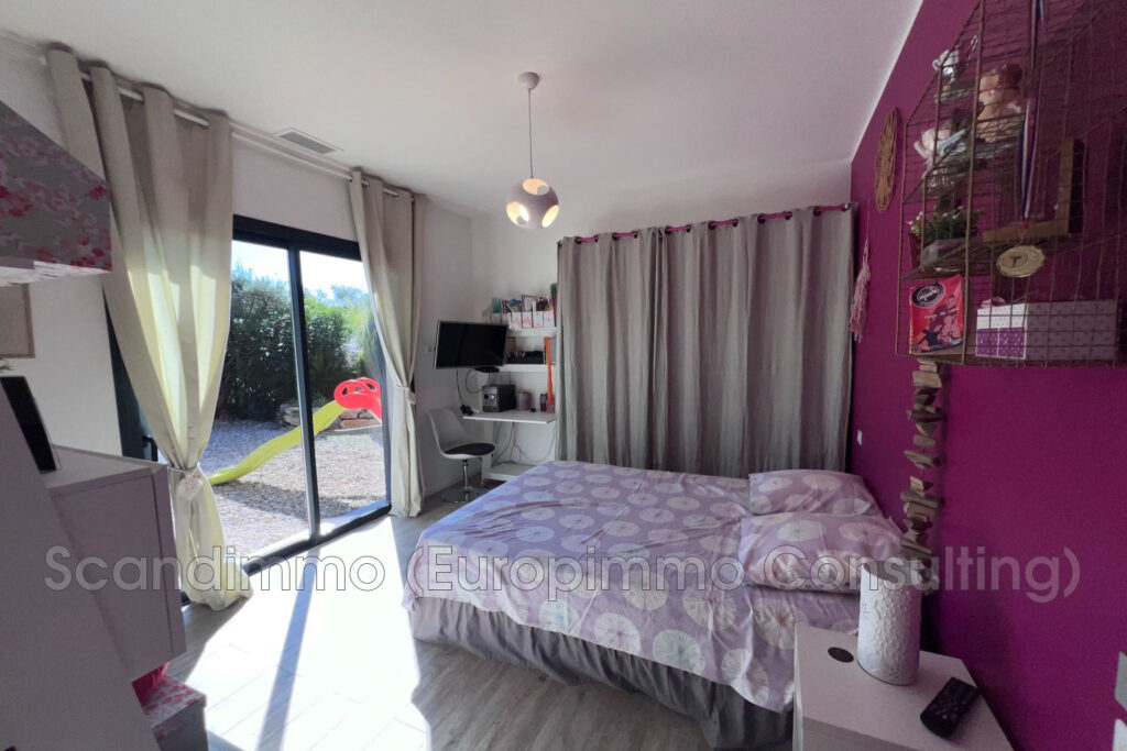 vente maison 7 Pièce(s) – 7 pièces – 4 chambres – 231.00 m²