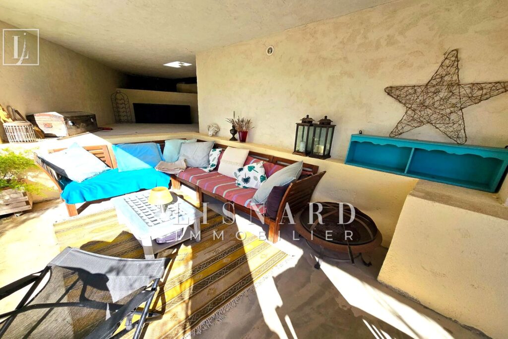 vente maison 4 Pièce(s) – 4 pièces – 3 chambres – 104.00 m²