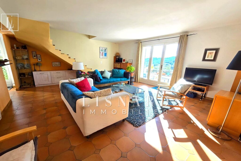 vente maison 4 Pièce(s) – 4 pièces – 3 chambres – 104.00 m²