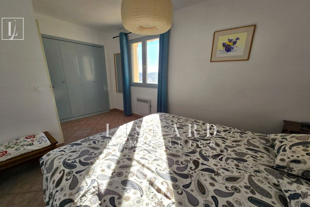 vente maison 4 Pièce(s) – 4 pièces – 3 chambres – 104.00 m²