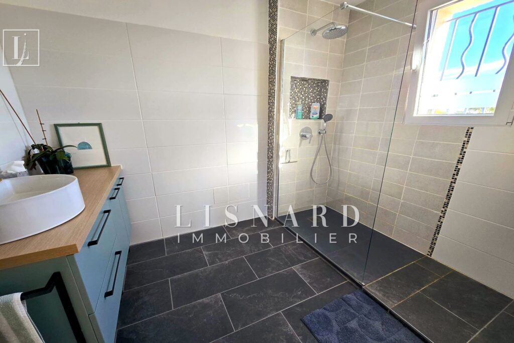 vente maison 4 Pièce(s) – 4 pièces – 3 chambres – 104.00 m²