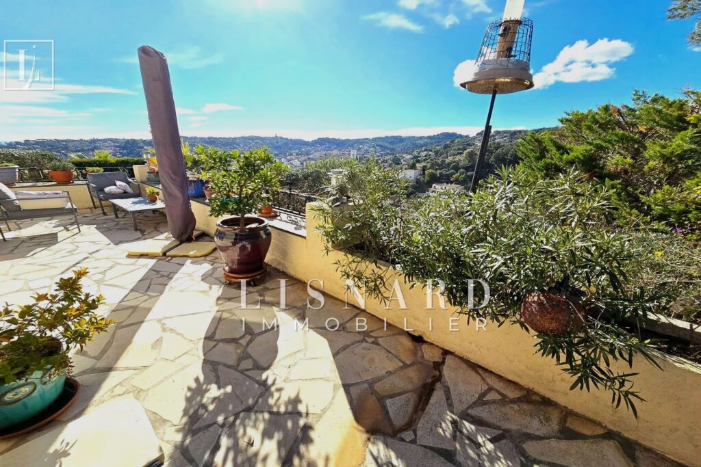 vente maison 4 Pièce(s) – 4 pièces – 3 chambres – 104.00 m²