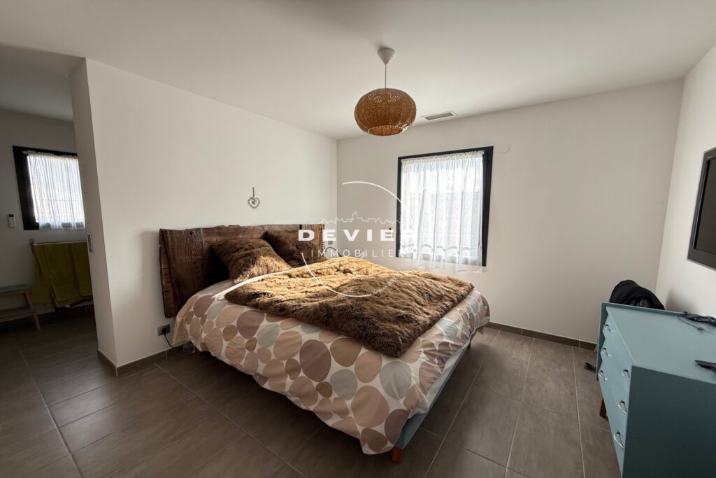 vente maison 4 Pièce(s) – 4 pièces – 3 chambres – 155.00 m²