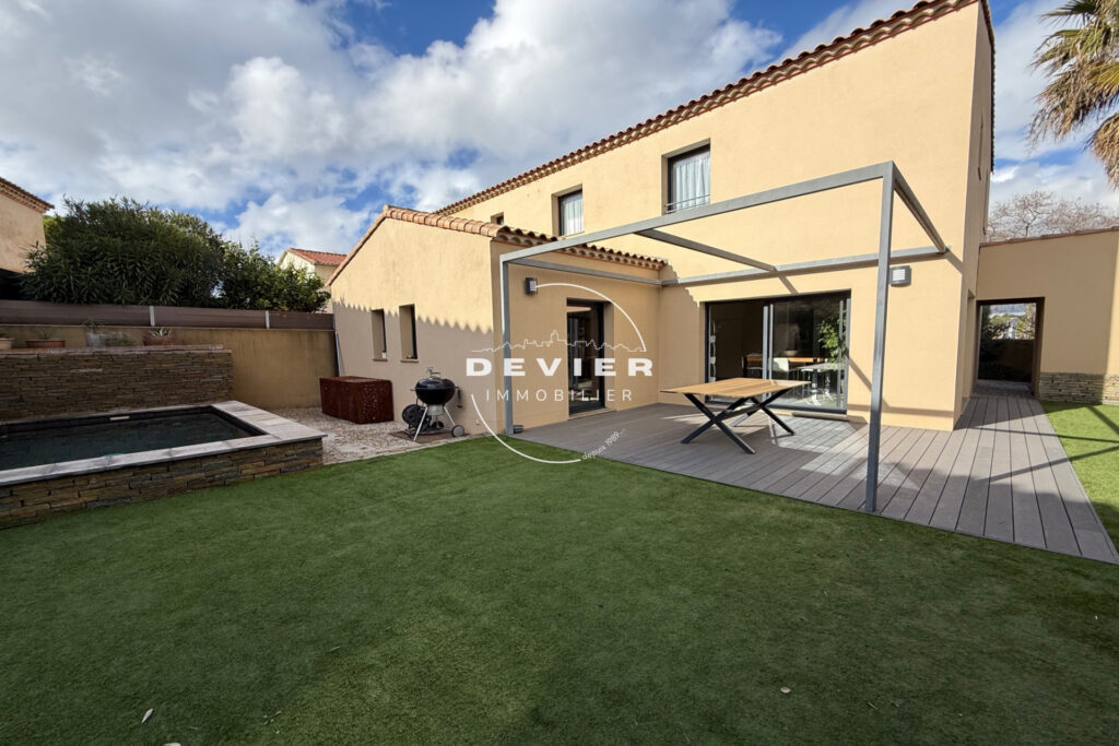 vente maison 4 Pièce(s) – 4 pièces – 3 chambres – 155.00 m²