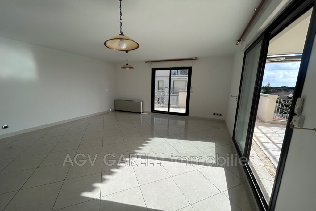 vente appartement 3 Pièce(s) – 3 pièces – 2 chambres – 85.02 m²