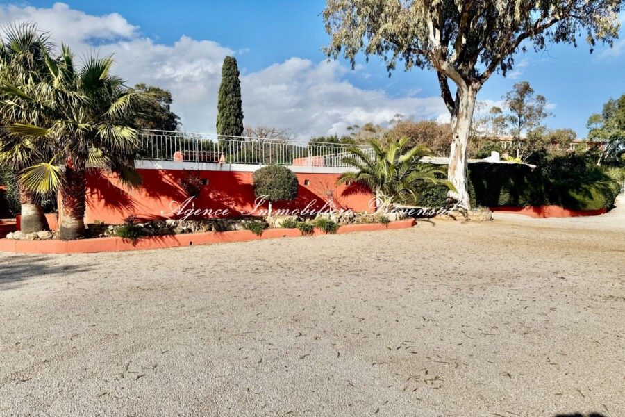 Appartement à vendre à Grimaud