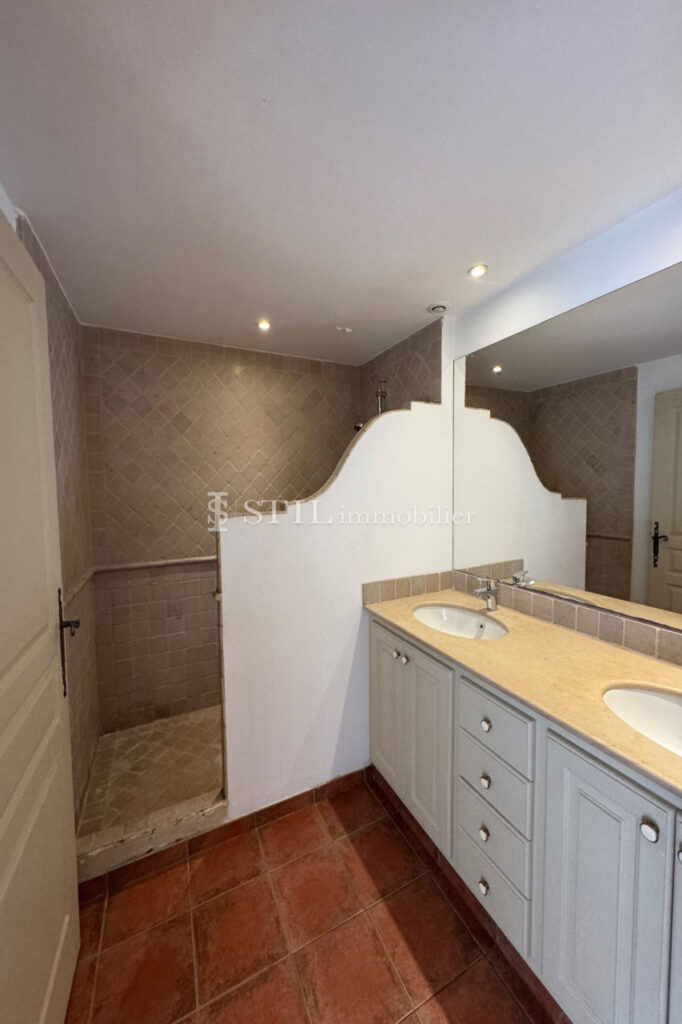 vente appartement – NR pièces – 2 chambres – 54.00 m²