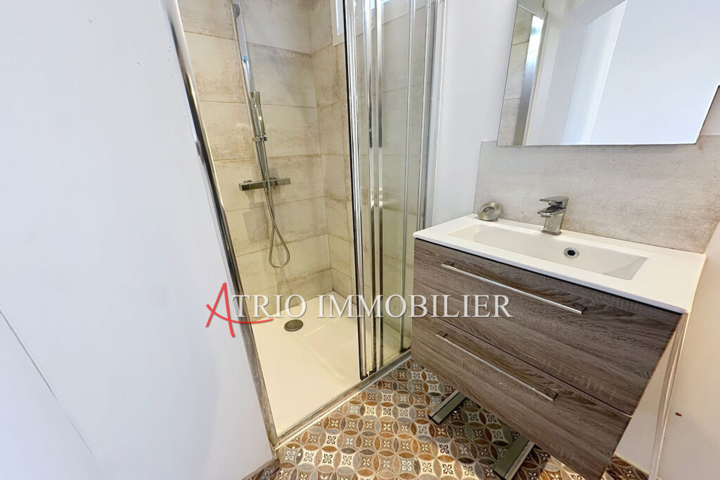 location appartement 2 Pièce(s) – 2 pièces – NR chambres – 33.00 m²