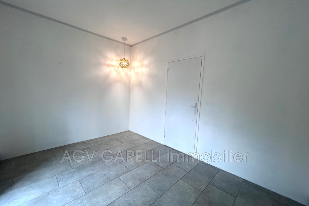 location maison 3 Pièce(s) – 3 pièces – 2 chambres – 85.00 m²