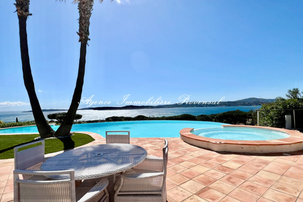 location saisonnière villa 7 Pièce(s) – 7 pièces – 6 chambres – 250.00 m²