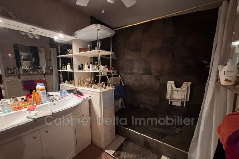 CENTRE-VILLE – Appartement en viager ? Ascenseur ? Garage doub – NR pièces – 3 chambres – 132.00 m²