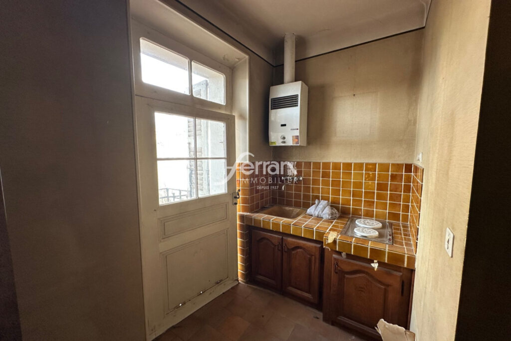 vente maison de ville 7 Pièce(s) – 7 pièces – 6 chambres – 172.09 m²