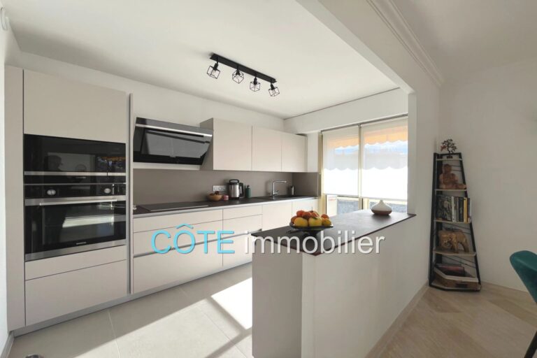 Rare, en étage 4 pièces 90 m² à proximité des plages et du cen – 4 pièces – 3 chambres – 90.00 m²