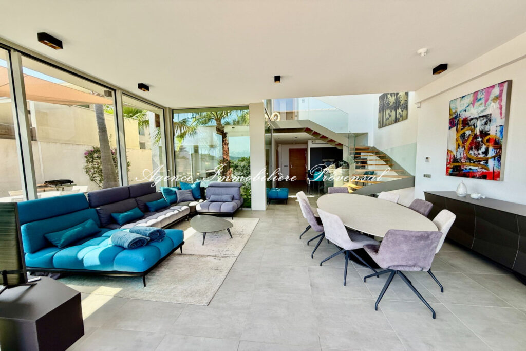 location saisonnière villa 5 Pièce(s) – 5 pièces – 4 chambres – 142.00 m²