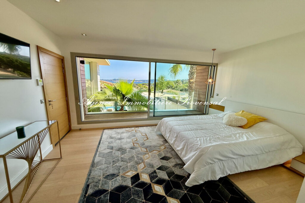 location saisonnière villa 5 Pièce(s) – 5 pièces – 4 chambres – 142.00 m²