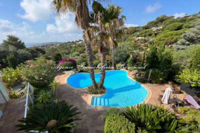 Maison à louer à Sainte-maxime