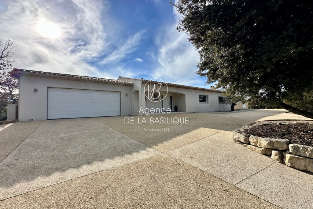 vente villa contemporaine 7 Pièce(s) – 7 pièces – 4 chambres – 225.00 m²