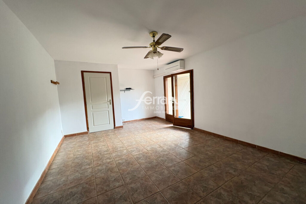 A louer à Lorgues maison 5 pièces – 5 pièces – 4 chambres – 140.00 m²