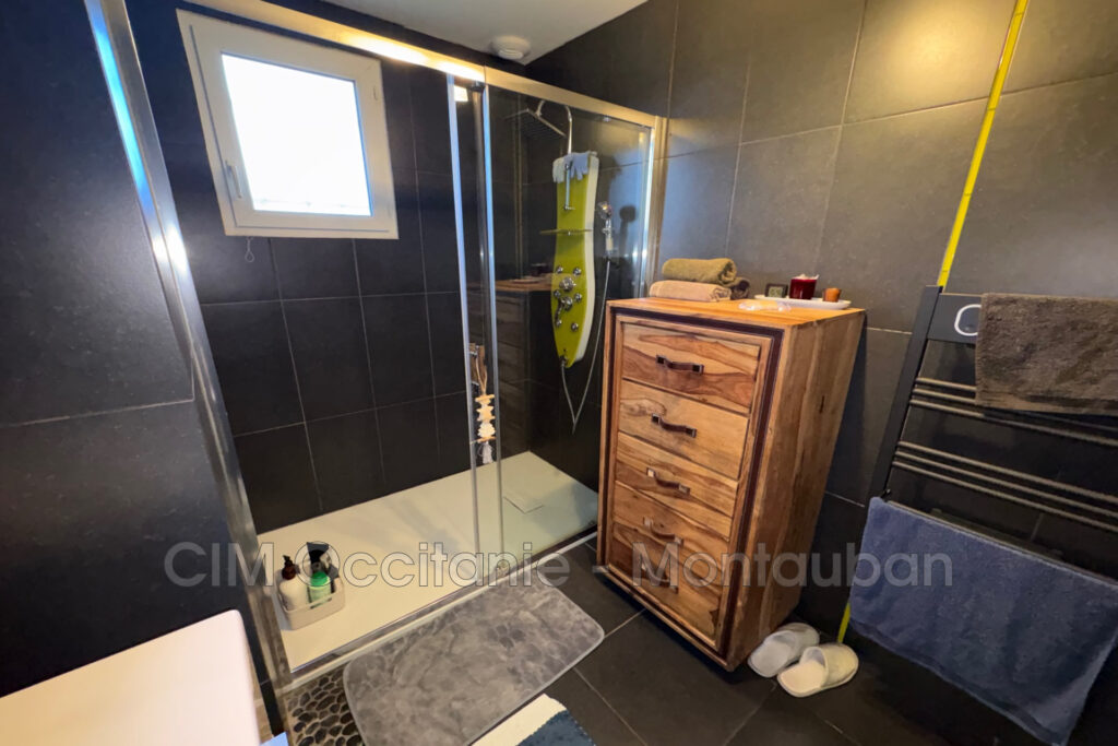 vente maison – NR pièces – 3 chambres – 105.00 m²