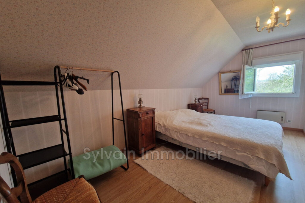 vente maison 7 Pièce(s) – 7 pièces – 6 chambres – 174.00 m²