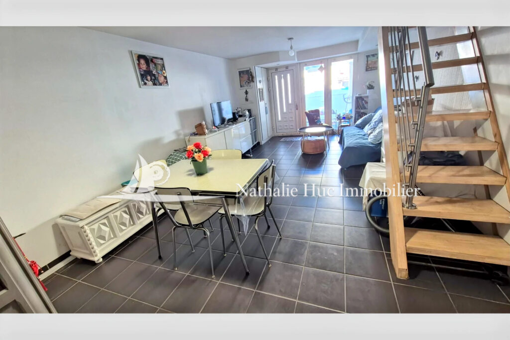 vente maison – NR pièces – 2 chambres – 57.49 m²