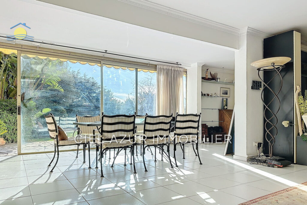 vente appartement 5 Pièce(s) – 5 pièces – 4 chambres – 150.00 m²