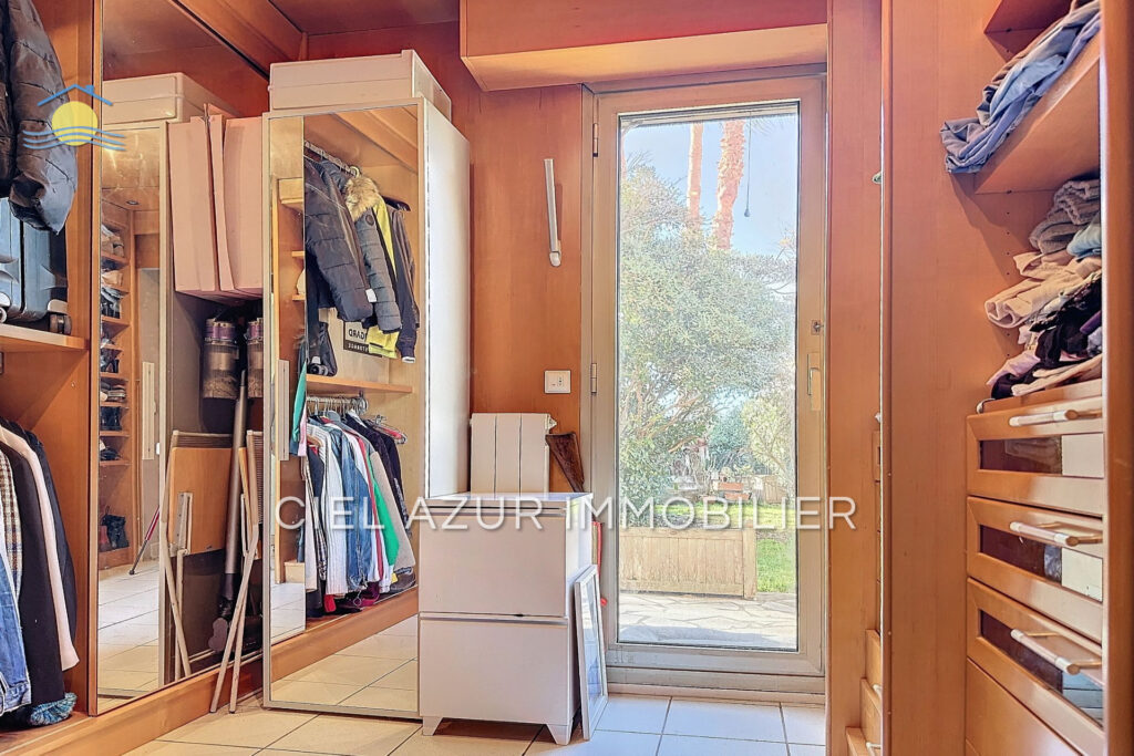 vente appartement 5 Pièce(s) – 5 pièces – 4 chambres – 150.00 m²